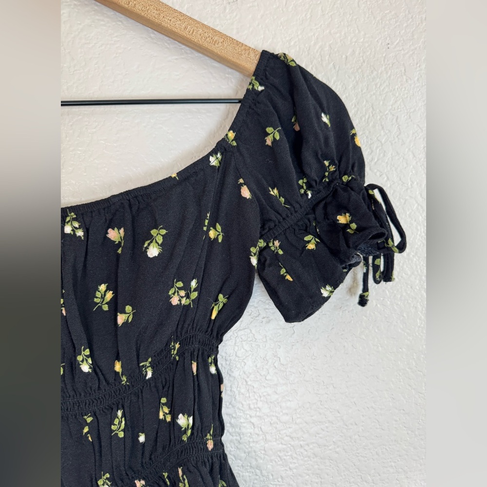 Reformation Solis Top in Briar Floral Black Medium Off The Shoulder $128 - Picture 14 of 16